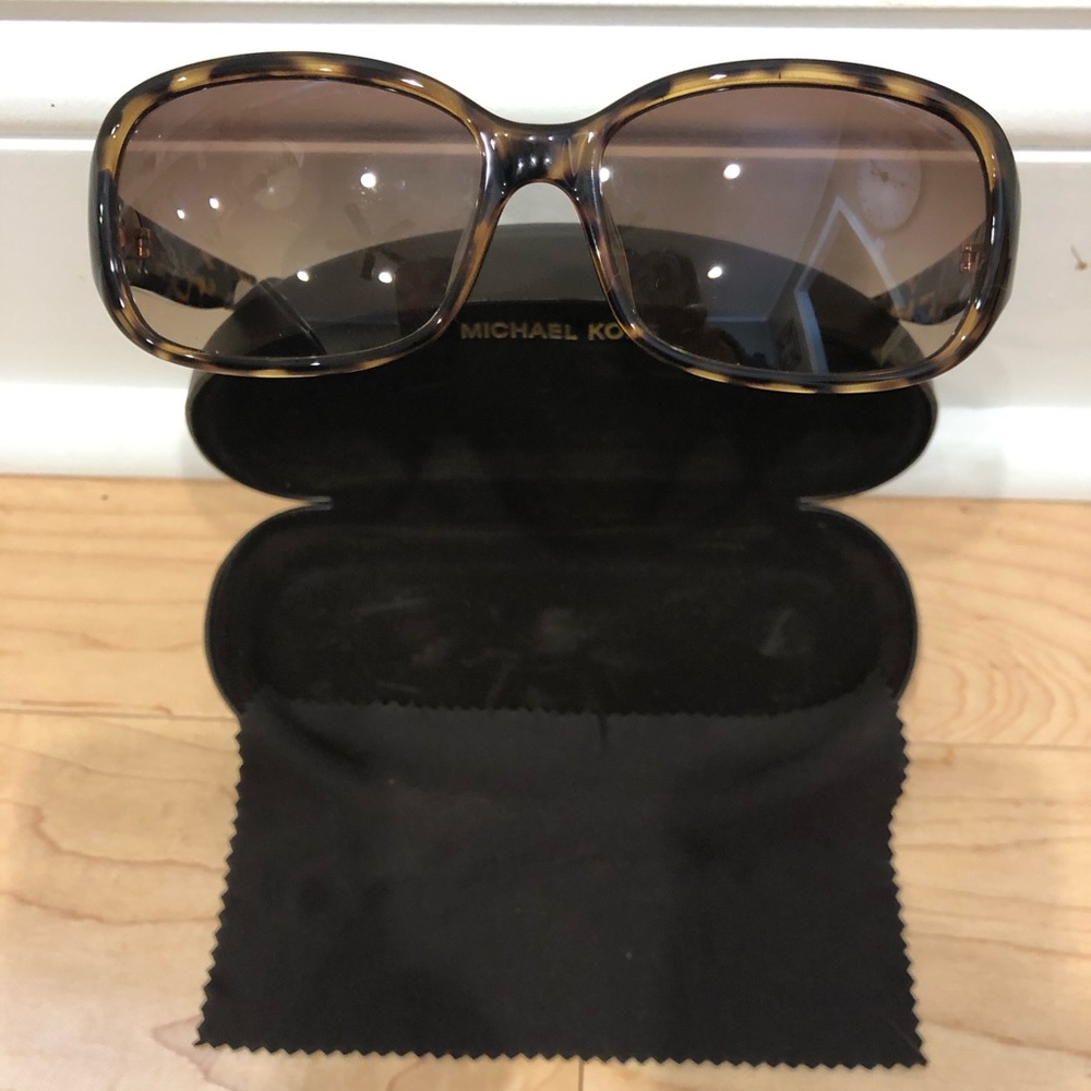 SOLD ON ANOTHER SITE